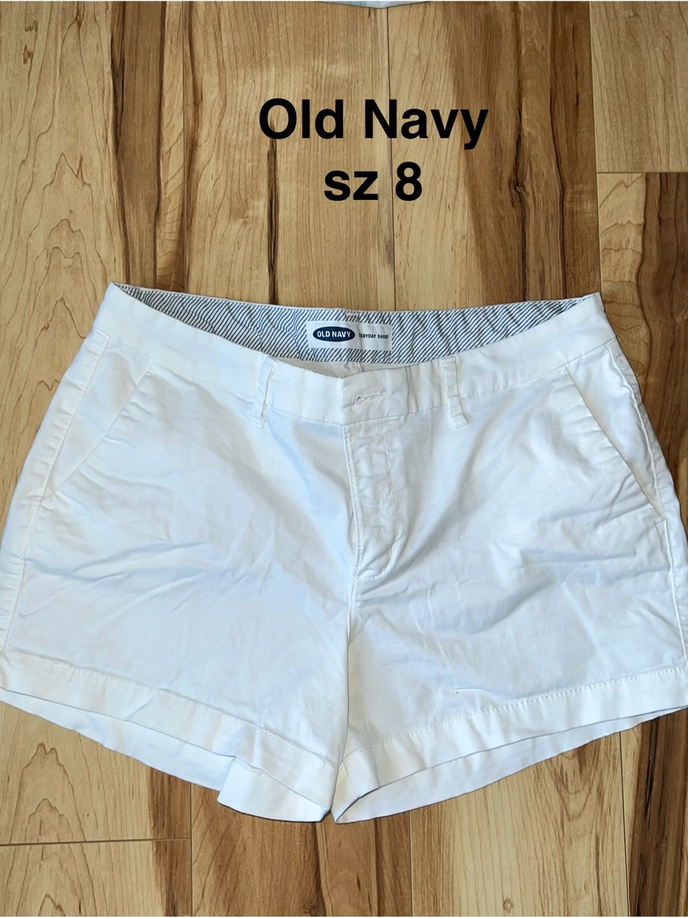 Old Navy White Women's Cotton Chino Shorts